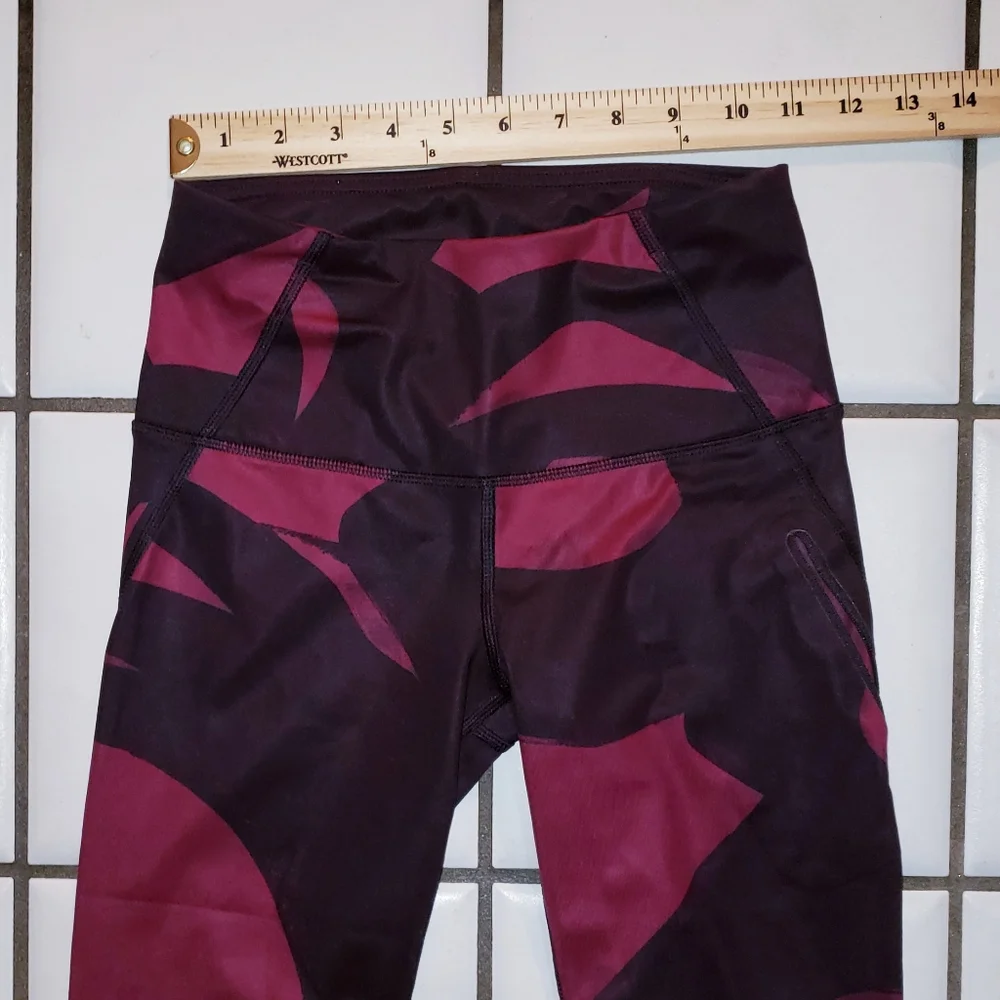 Lululemon All Sport Crop Back Spin Stroke Dashing Purple Black Leggings 2 Yoga